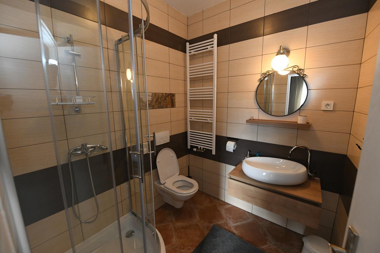 Klet Cinkus Bed & Breakfast Hrvatski Leskovac ภายนอก รูปภาพ